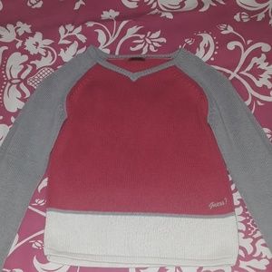 GUESS SWEATER